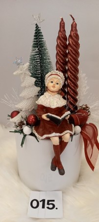 angyalka bordó gyertyával 