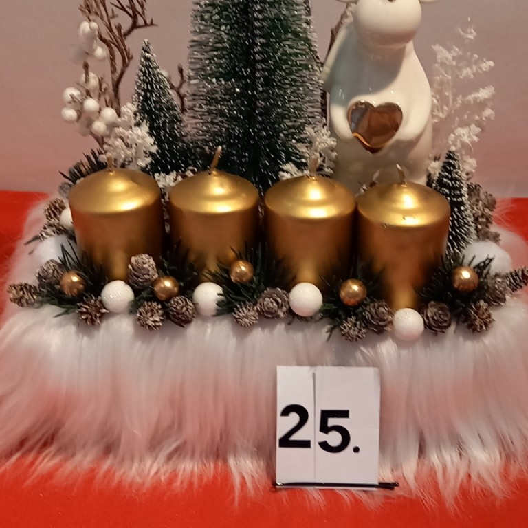 fehér szőrmés dísz3