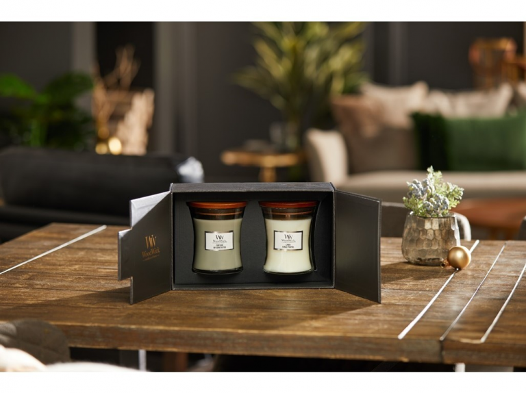 WoodWick ajándék szett Fireside, Linen közepes üveg 2db