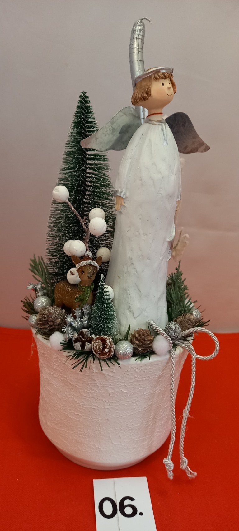 Fehér angyal őzikével